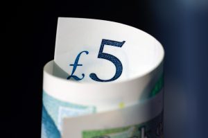 Close up of £5 note